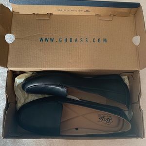 Bass Women’s Loafers Size 7M